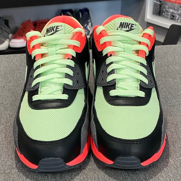 🛑SOLD🛑🔫NIKE AIR MAX 90 ESSENTIAL VAPOR🔫 - Picture 2 of 7